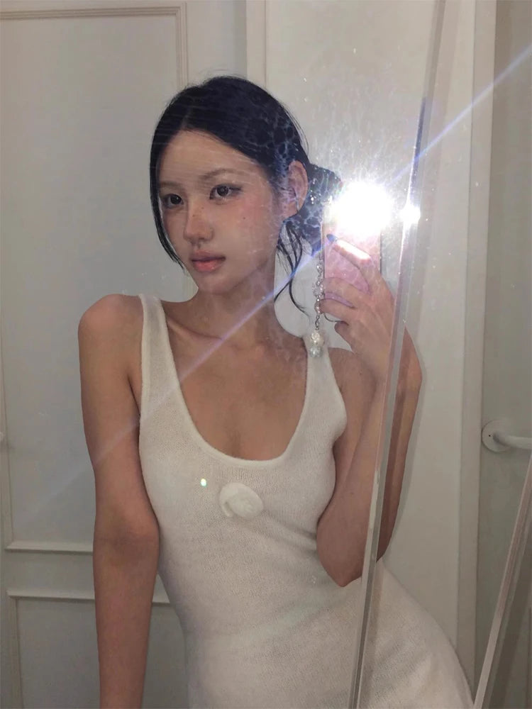 Three Dimensional Flower Knitted Vest Dress Summer New Design Looks Slim Can Be Worn in a Short Skirt