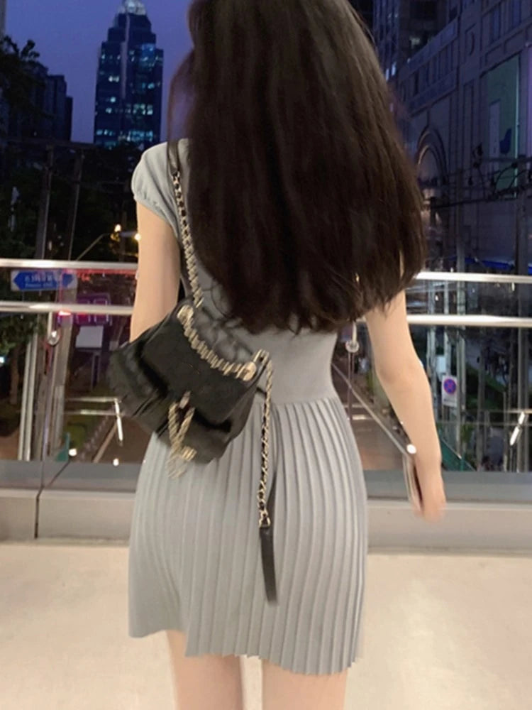 Knitted Dresses for V-neck A-line Pleated Mini Dress Korean Autumn Knitting One Piece Vestido Mujer New