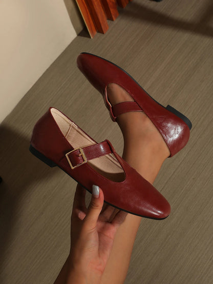Slip on Tstrap Mary Jane Flats Comfy Round Toe Flat Shoes for Work Dressy Closed Toe Adjustable Strap Ballet Flats