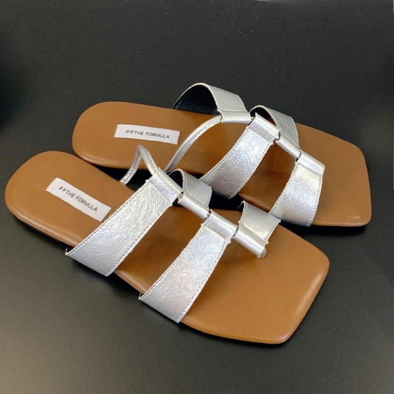 Designer Set Toe Flat Sandals Square Head Hollow Slippers Summer Party Soft Bottom Beach Shoes Flip Flops