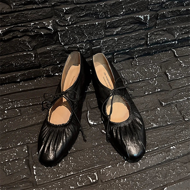 Retro Genuine Leather Pumps Low Round Heels Party Shoes Woman Round Toe Lace Up Pumps