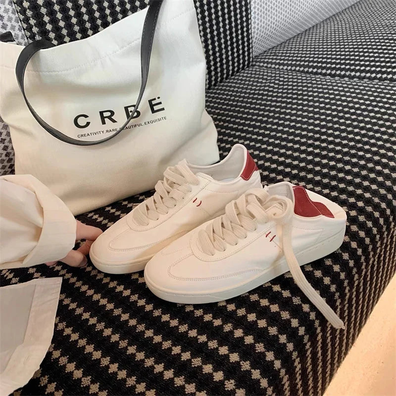 Spring New Versatile Breathable Shoes Classic Color Round Toe Soft Leather White Flat Sneakers