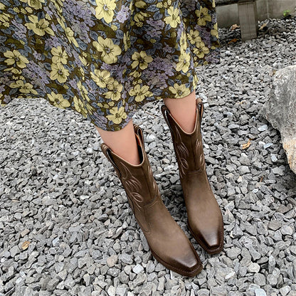Embroidered Western Cowboy Boots for Autumn Pointed Toe Thick Heel Midcalf Boots Woman Leather Long Warm Shoes