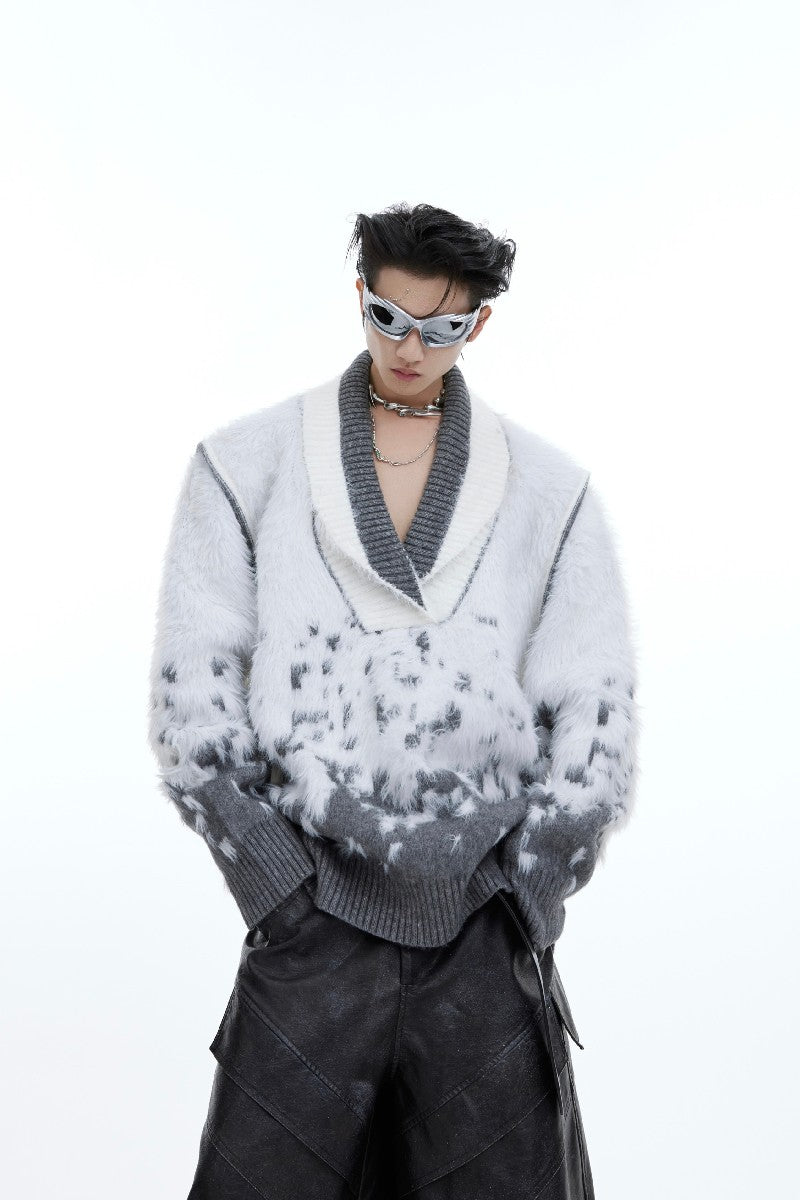 Gradient V-neck Knit Sweater