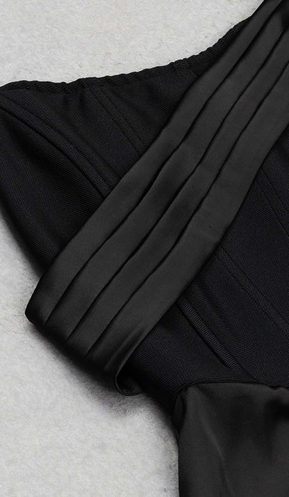 Sleeveless Bandage Midi Dress in Black