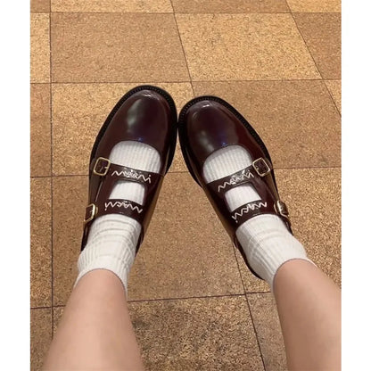 New Niche British Style Embroidered Letter Small Leather Shoes Metal Buckle Loafers Designer Shoes for