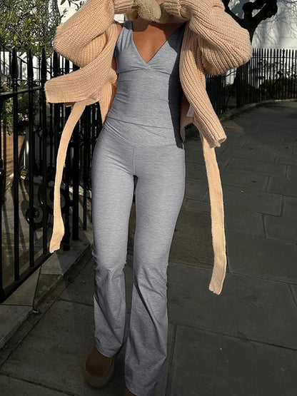 Gray Slim Sleeveless V Neck Vest and V Shape Waist Flared Leggings 2 Pieses Pants Sets Summer Baddie Outfits