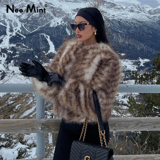 Brand Furry Cropped Faux Fur Coat Winter Iconic Street Week Fluffy Short Fur Jacket