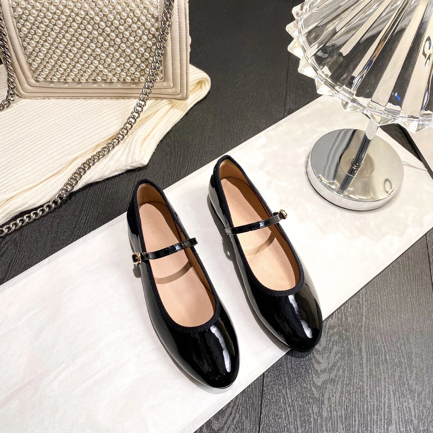 Shiny Pu Leaather Flats Mary Janes Shoes Red Basic Pointed Toe Loafers Spring Autumn Daily Black Shoes New