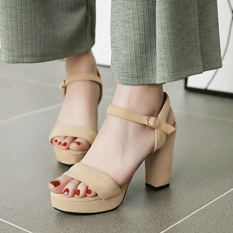 Size 3243 10cm High Heel Sandals Black Heel Open Toe Fashionable Summer Sandals Shoes