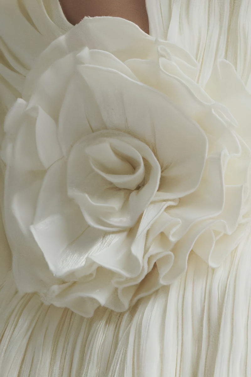 Clark White 3d Flower Pleated Mini Dress