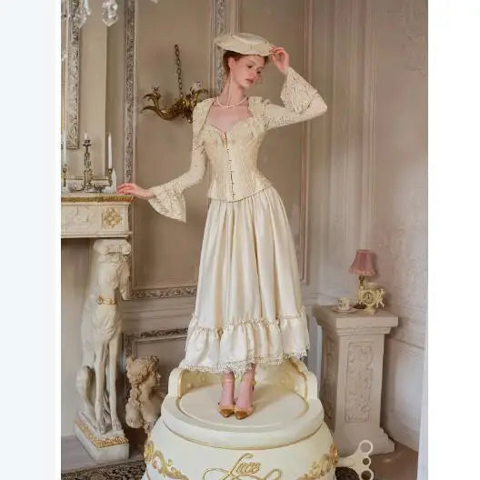 French Retro Court Style Heavy Industry Lace Fishbone Shirt Top Long Sleeve Square Neck Temperament Slim Blouses