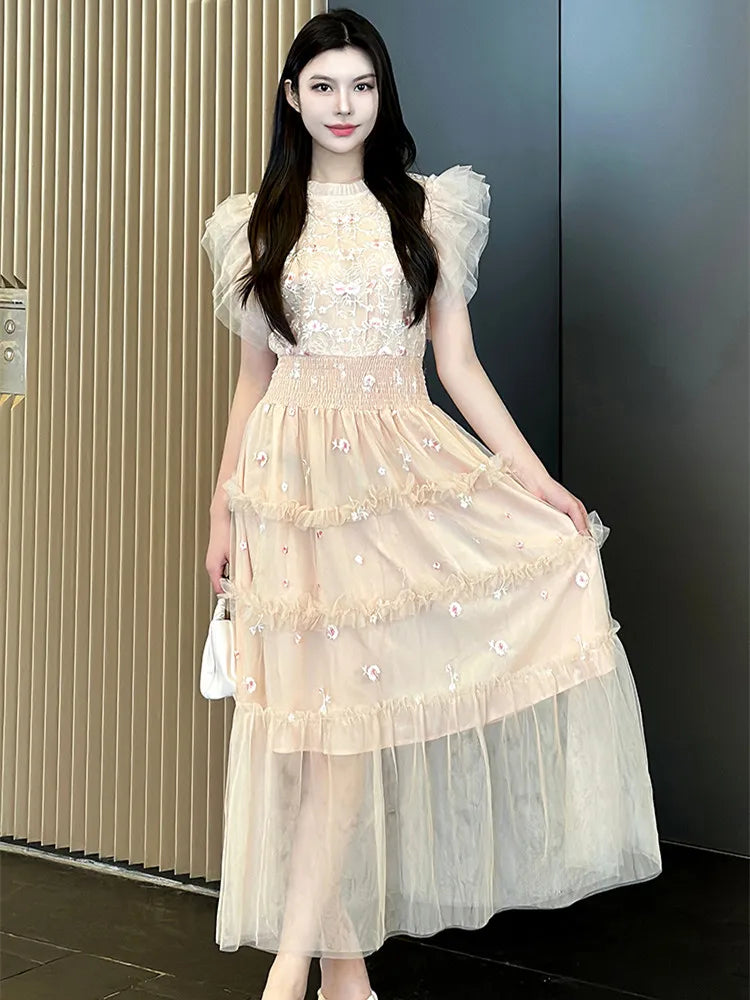 Temperament Flying Sleeve Embroidery Long Maxi Dress for Lace Splicing Mesh Party Dress