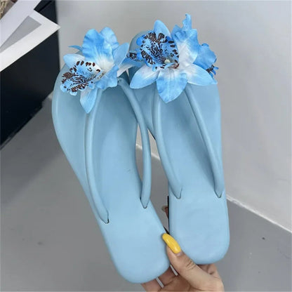 New Summer Design Camouflage Flower Low Flat Heels Slippers Clip Toe Outdoors Beach Flip Flops Shoes