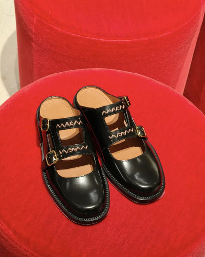 New Niche British Style Embroidered Letter Small Leather Shoes Metal Buckle Loafers Designer Shoes for