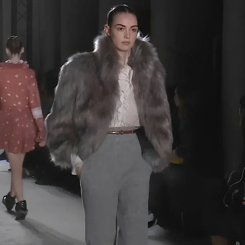 Brand Runway Fluffy Faux Fur Coat Luxurious Fox Fur Stand Collar Short Jacket Winter Overcoat