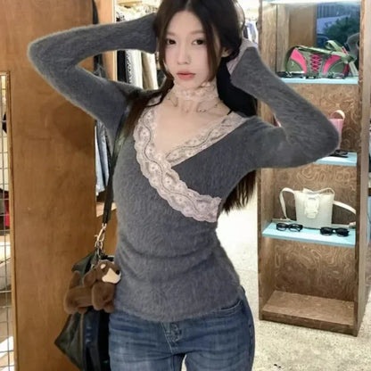 Vneck Lace Splicing Longsleeved Sweater Spring New Korean Contrast Color Slim Cashmere Knitted Tops