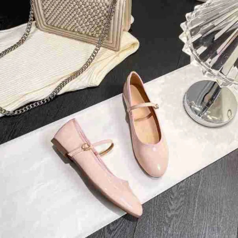 Shiny Pu Leaather Flats Mary Janes Shoes Red Basic Pointed Toe Loafers Spring Autumn Daily Black Shoes New