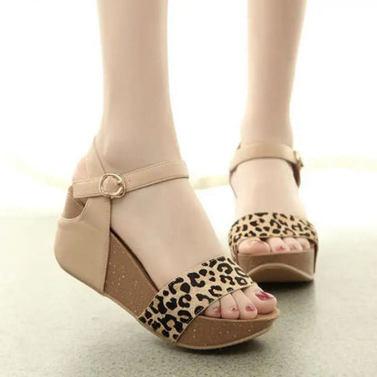 Summer New Genuine Horsehair Highheeled Thicksoled Leopardprint Roman Slopeheeled Sandals 32 33 Small Size Shoes