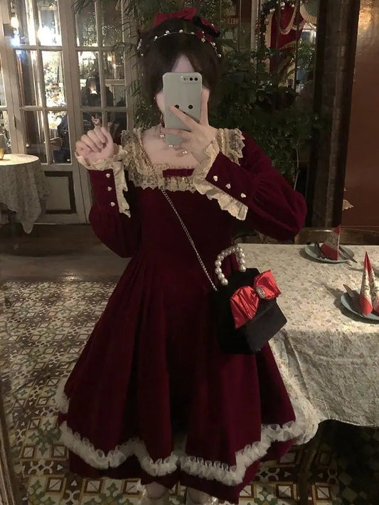 French Style Bow Lace Velvet Long Dress Autumn New Long Sleeve Temperament Princess Style Dresses