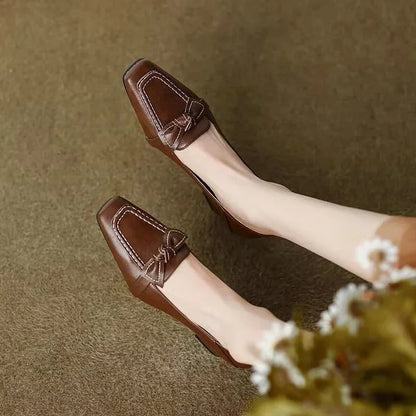 New Retro Square Toe High Heels Spring and Summer Butterfly Decorative Office Girl Midheeled Shoes