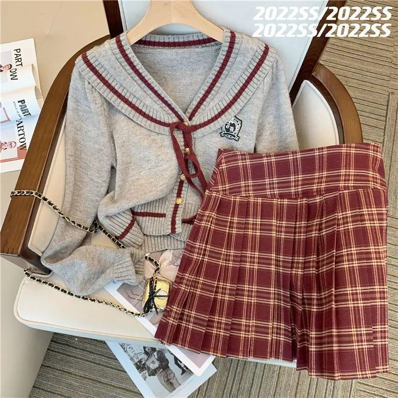 Sweet Hot Girl College Style Suit Autumn Vneck Loose Longsleeved Sweater Plaid Skirt Twopiece Set Female Clothes