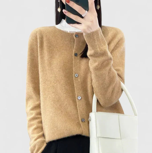 Jovianelle - Comfortable Cardigan