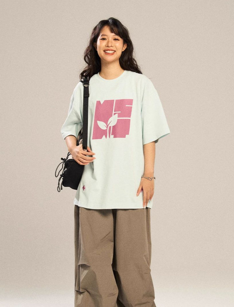 Graphic T-shirt With Contrast Logo