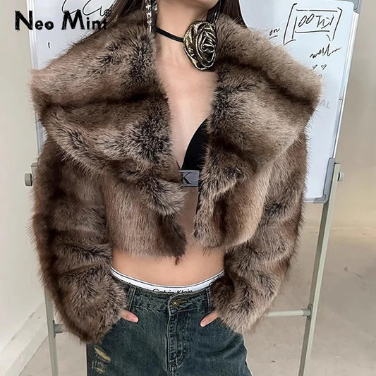 Retro Stripped Short Faux Fur Coat Winter Y3k Cropped Big Fur Collar Fox Fur Jacket