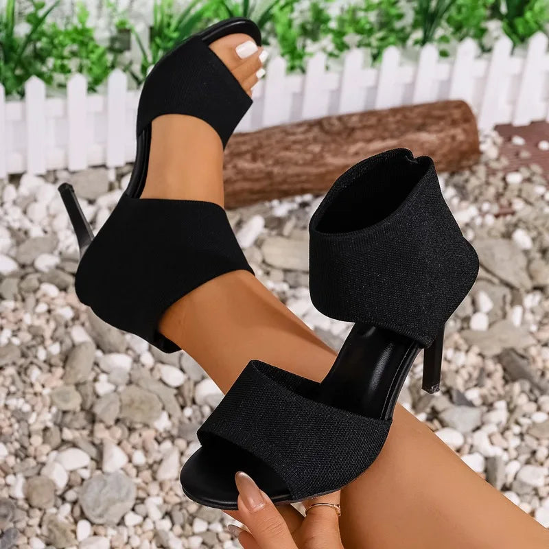 Summer New Shoes Opentoed Sandals Classic Hollow High Heels Breathable Large Size Shoes 3642