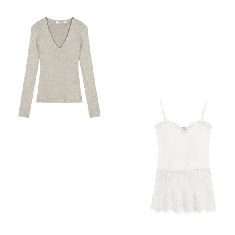 Autumn New Korean Vneck Slim Thread Longsleeved Sweater + Lace Splicing Hollow Camisole Twopiece Suit