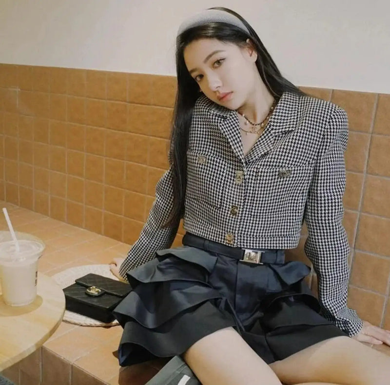 Retro French Style Green Check Plaid Weavon Cropped Blazer Notched Metal Buckle Buttons High Waist Suit Short Coat Outwear