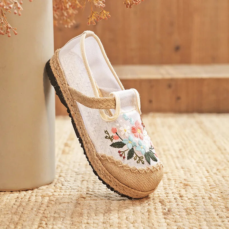 Summer New Thin Mesh Embroidered Shoes Breathable Antique Hanfu Shoes Old Beijing Cloth Shoes Flat Shoes