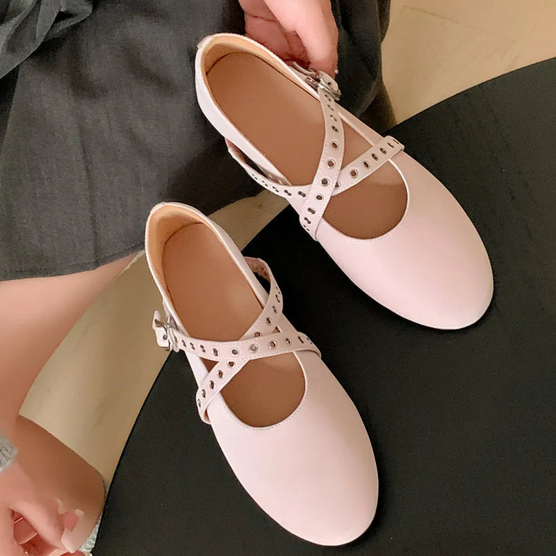 Spring Summer New Flats Genuine Leather Ballet Flats Round Toe Buckle Strap Comfortable Shoes Woman Concise