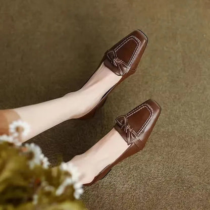 New Retro Square Toe High Heels Spring and Summer Butterfly Decorative Office Girl Midheeled Shoes
