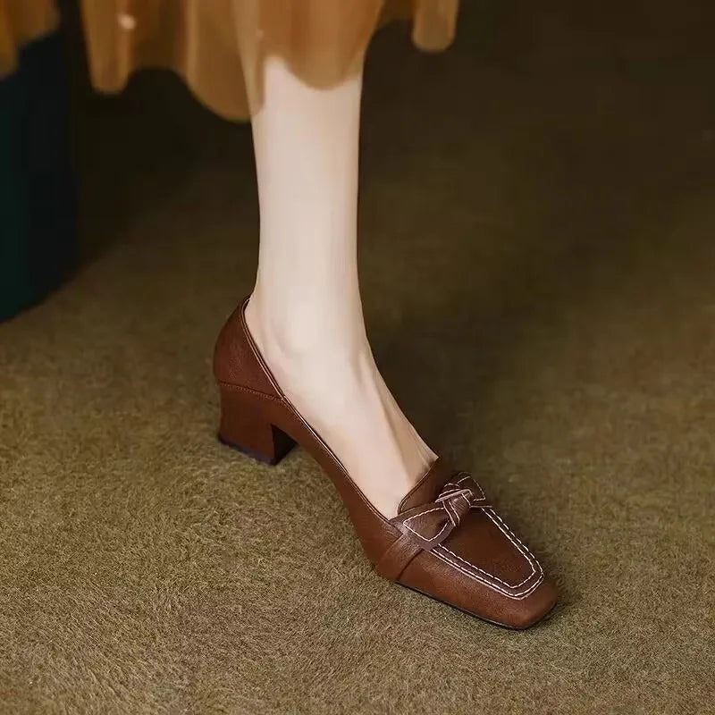 New Retro Square Toe High Heels Spring and Summer Butterfly Decorative Office Girl Midheeled Shoes