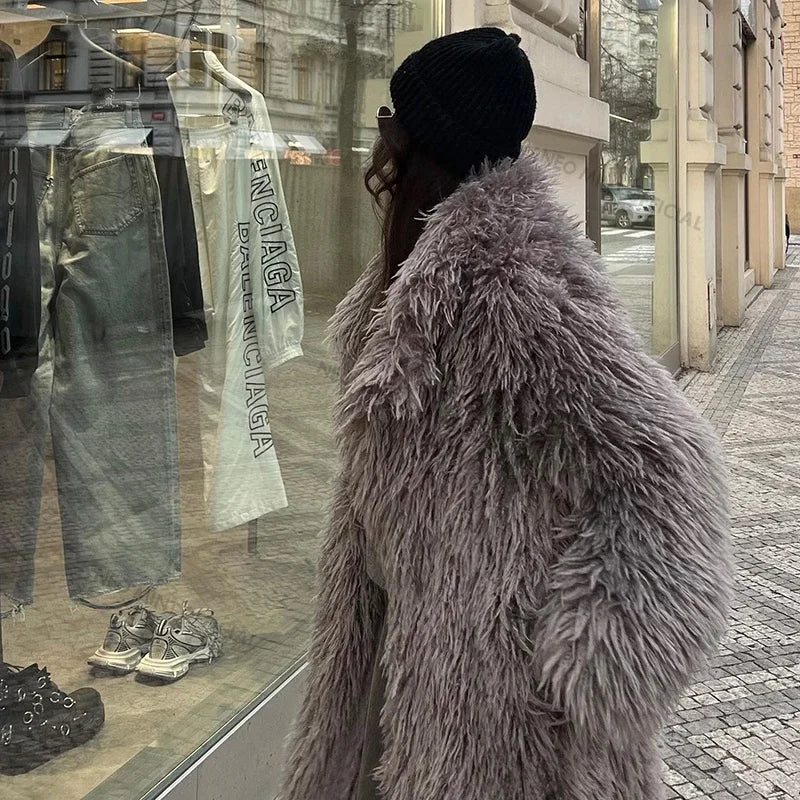 Extra Long Lamb Fur Teddy Coat Winter Mob Wife Style Oversized Chunky Faux Fur Jacket Overcoat