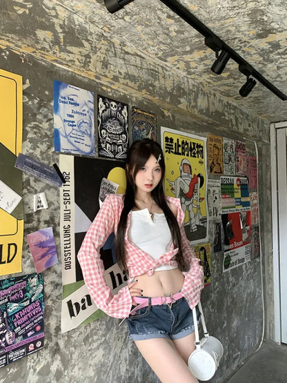 Y2k Pink Plaid Shirts Check Graphic Long Sleeve Blouses Female Spring Autumn Slim Button Up Cardigan Ins