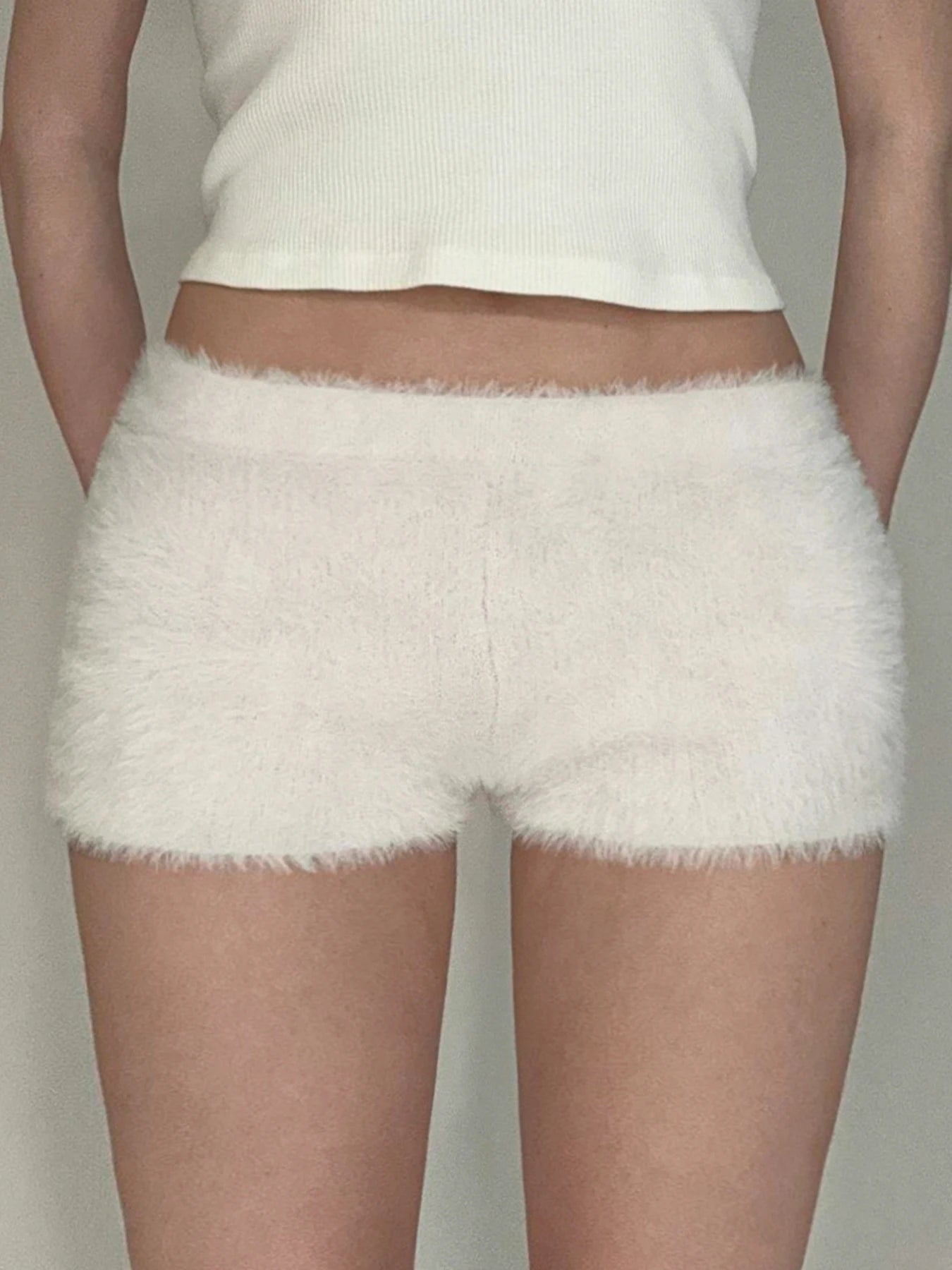 Exquisite Faux Fur Soft Simple New ��s Short Warm Fluffy Mini Pants