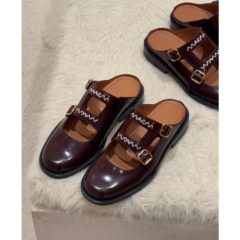 New Niche British Style Embroidered Letter Small Leather Shoes Metal Buckle Loafers Designer Shoes for