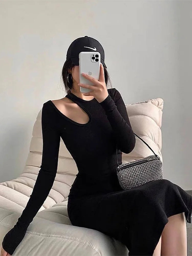 Cut Out O-neck Long Sleeve Midi Dresses