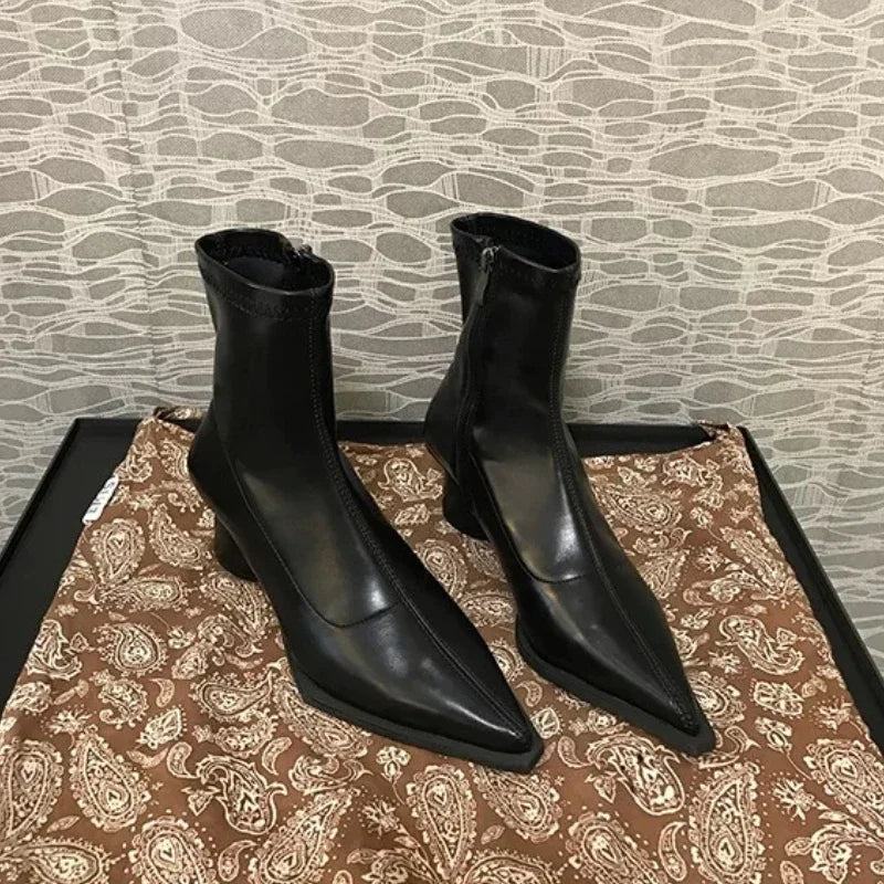 Pointed Toe Black Matte Simple Versatile Modern Ankle Boot