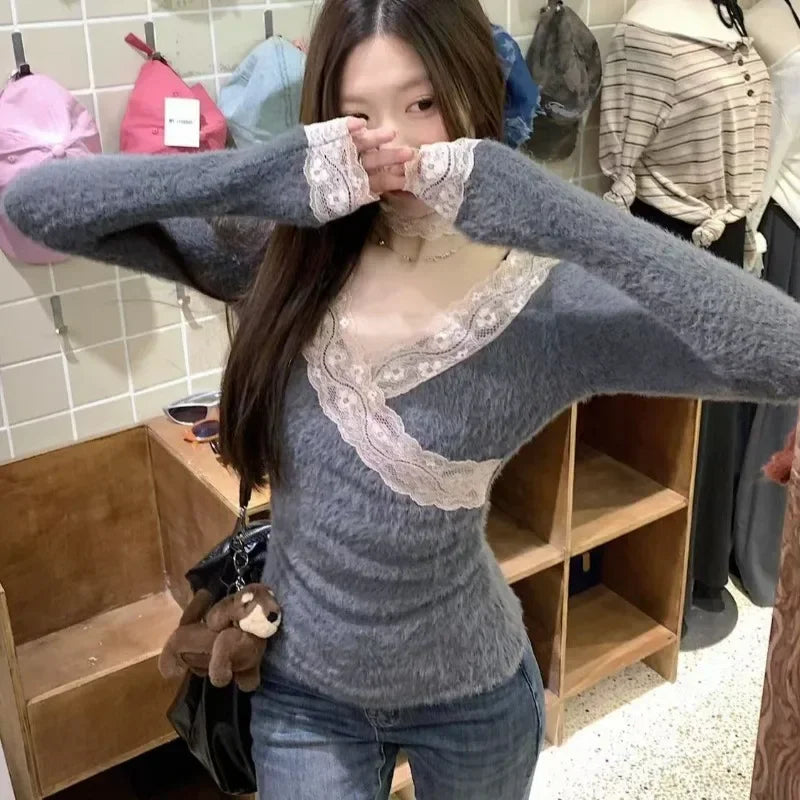 Vneck Lace Splicing Longsleeved Sweater Spring New Korean Contrast Color Slim Cashmere Knitted Tops