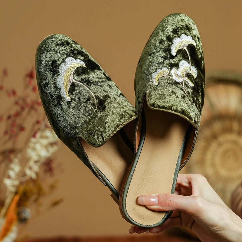 Embroidery Velvet Slipon Flats Summer Mules Round Toe Pigskin Inside Sheepskin Insole Female Sandals Shoes Woman