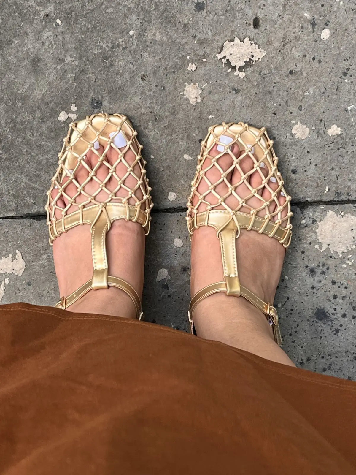 French Retro Hollowed Out Mesh Sandals Square Toe Sandals for Back Hollow Buckle Strap Flat Shoes Summer