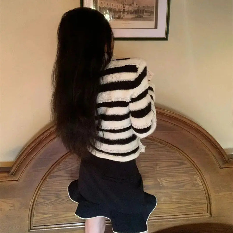 Skirt Twopiece Skirt Suit Knitted Sweater Winter Chaebol Style Heavy Industry Design Stripe New Highwaisted