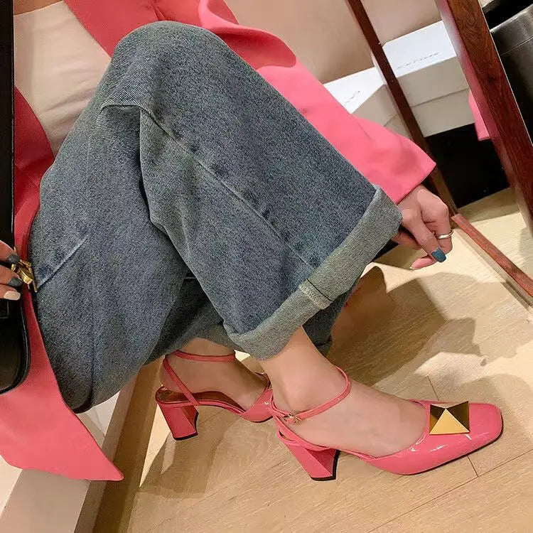 Rivet High Heel Sandals Spring Summer New Woman Chunky Heel Sandals Heel Hollow High Heel Shoes Big Rivet Shoes