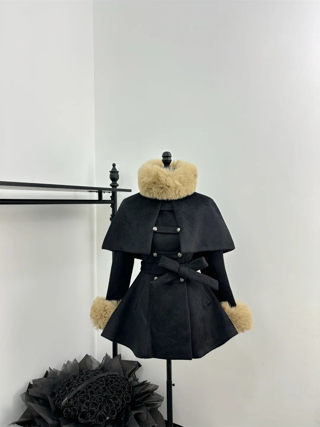 Sweet Hot Girl Detachable Cape Woolen Coat Autumn/winter Slim Fur Double Breasted Aline Coat Female Clothes