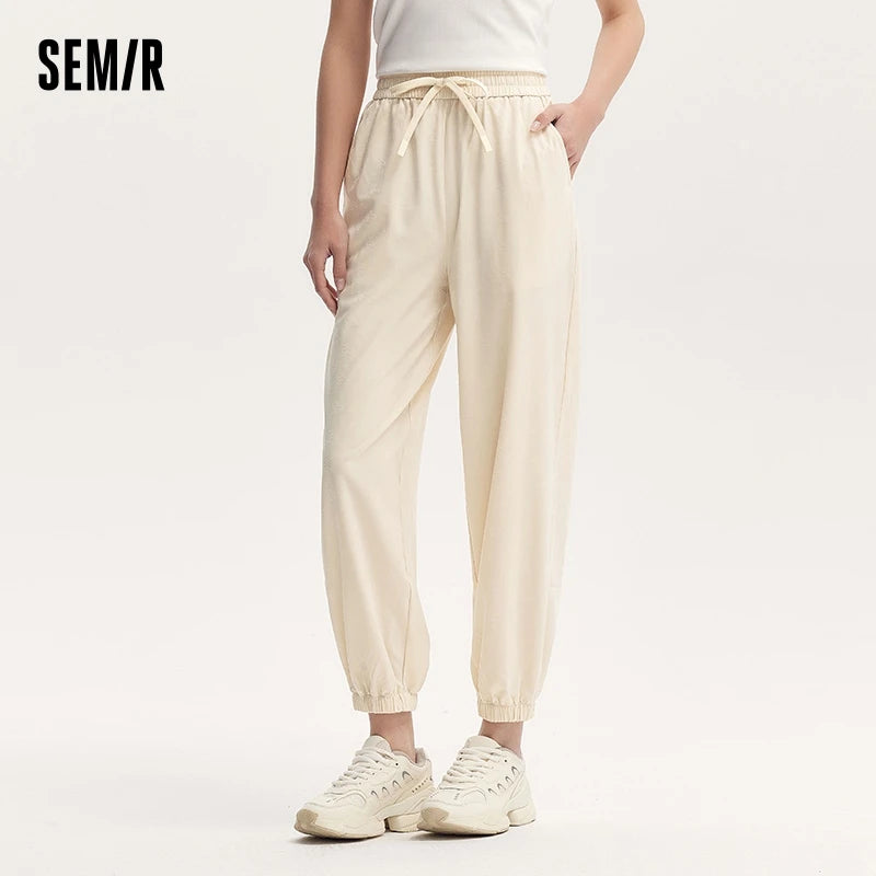 Pants for Designed With a Sense of Texture Dark Pattern Jacquard Tapered Pants With a Unique and Loose Fit