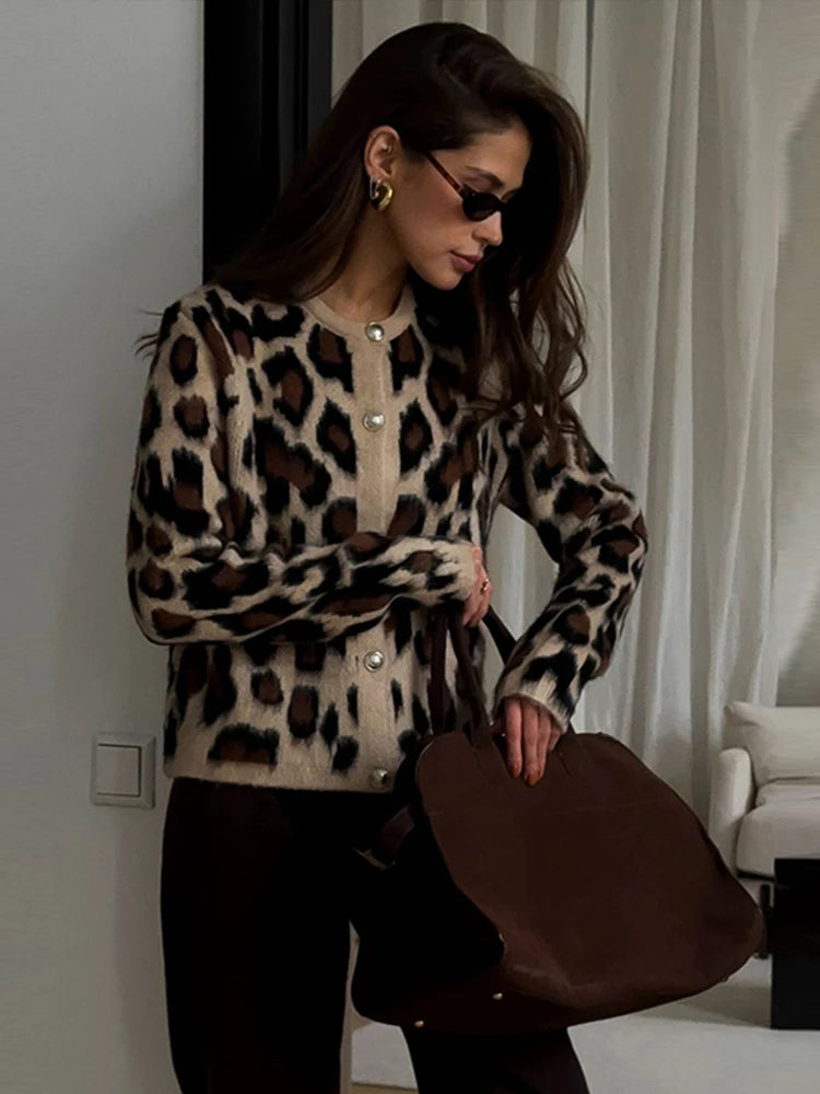 Knitted Leopard Cardigan Slim Single Breasted O-neck Sweaters Female Versatile Basic Street Knitwear